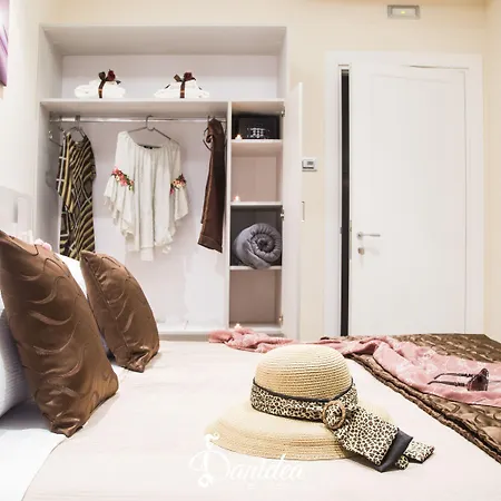 Residenza Danidea 4*
