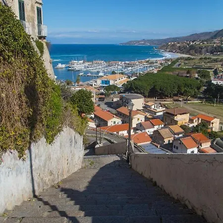 Bed & Breakfast Residenza Danidea *