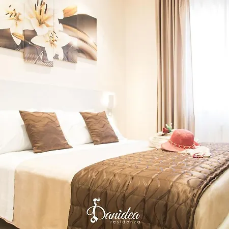 فندق مبيت وإفطار Residenza Danidea تروبيا