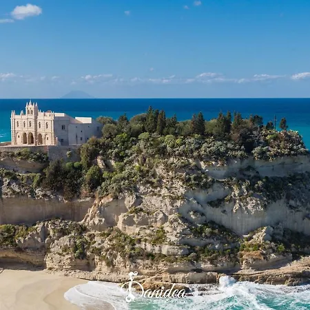 فندق مبيت وإفطار Residenza Danidea تروبيا