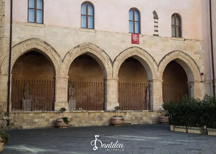 Bed & Breakfast Residenza Danidea 4*